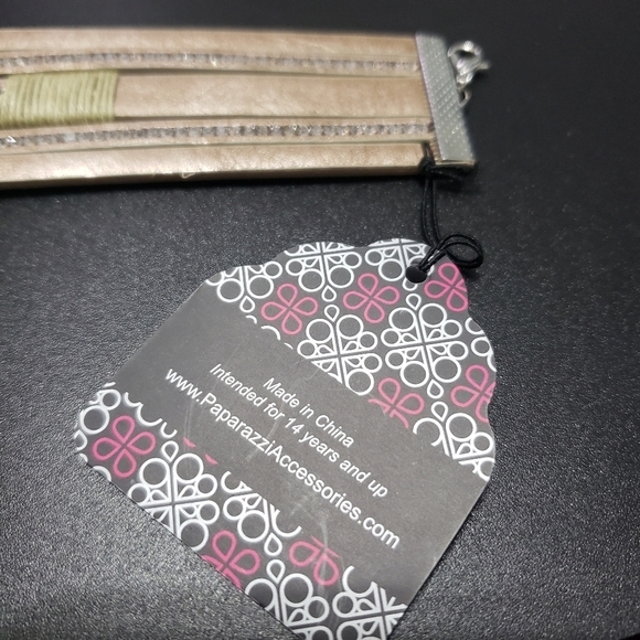 3/$15 New paparazzi it takes heart brown urban heart bracelet - Picture 4 of 8